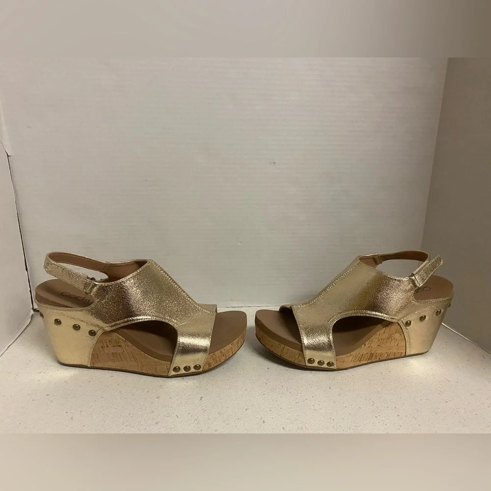 Corkys metallic gold